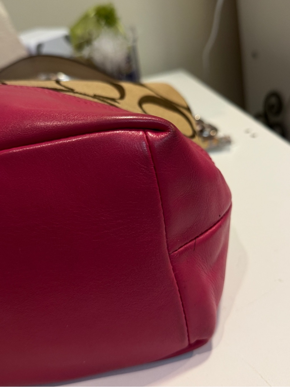 Coach Brown Signature Canvas Shoulder Bag with Pink Leather Trim - Picture 5 of 9
